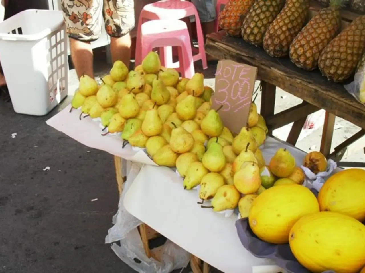 Constant consumer activity and bustling enthusiasm characterize Mallorca's year-round market scene