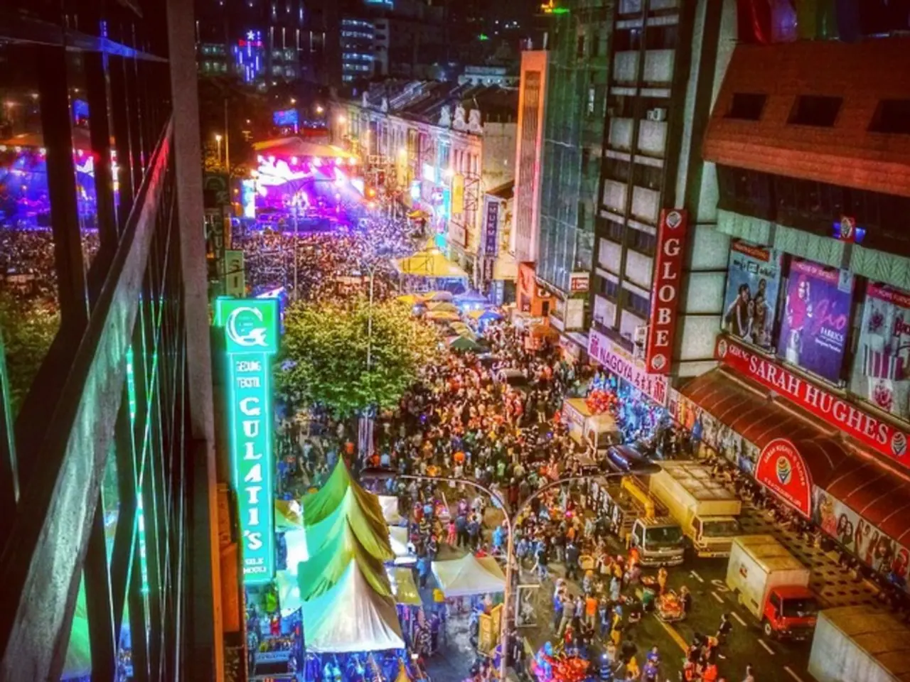 Top 10 Stunning Global Carnivals You Don't Want to Miss