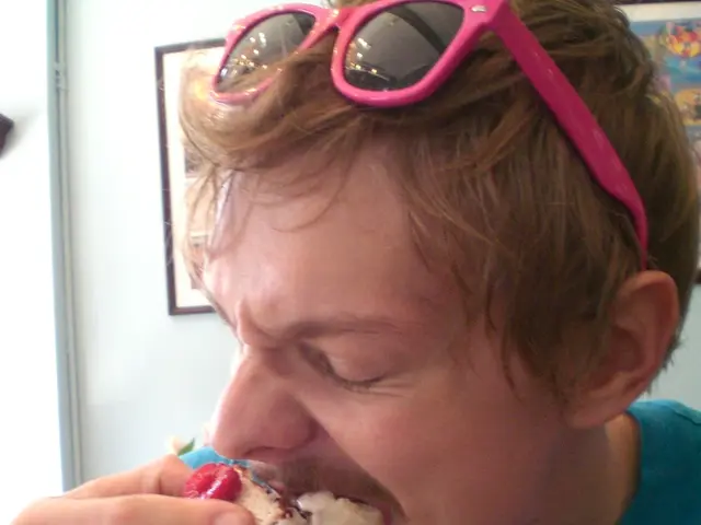 Duration, Symptoms, and Protection against Food Poisoning: Explanation, Timespan, and Strategies...