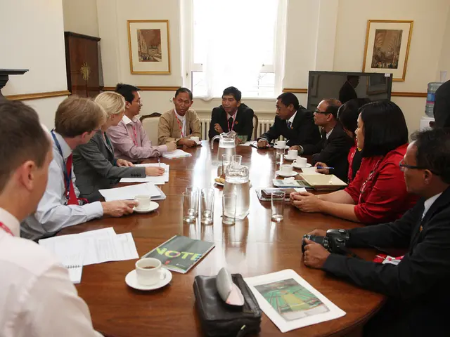 Discussion on Struggling Worker: Perfecting Productive Conversations