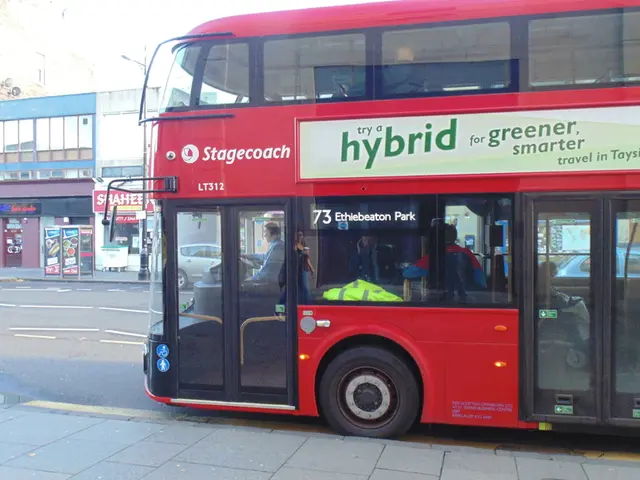 Opulent Journey by Coach: Experiencing Comfort in Saudi Arabia's Long-Distance Travel