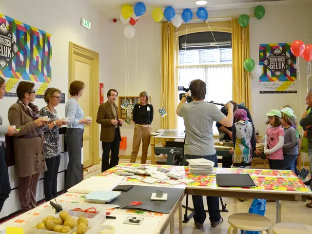 Strategies for filmmakers when presenting their creations to movie festivals