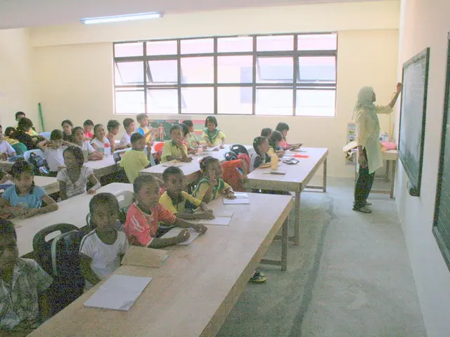 Establishing a Sleep-Enhancing Bedtime Routine to Boost Sleep Quality and Cognitive Performance