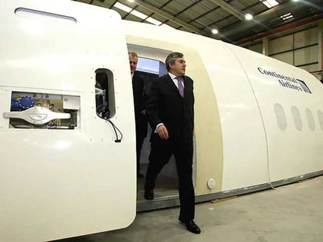 Large-scale airline, Air Canada, to introduce transatlantic flights utilizing narrow-body aircraft